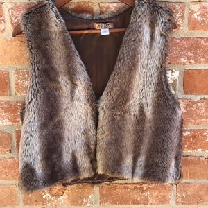 🤩Faux Fur Vest 🤩